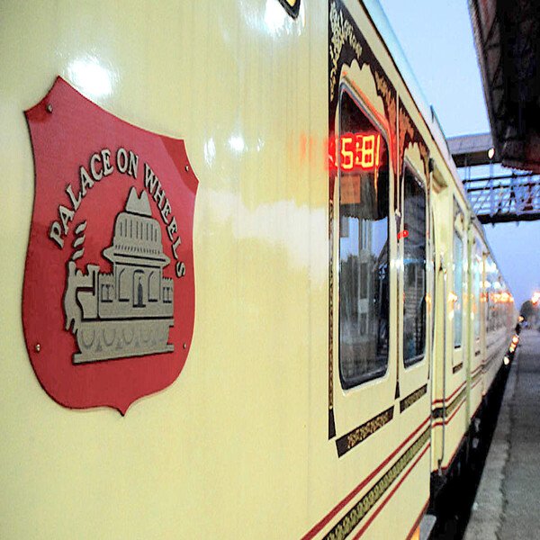 Palace on Wheels